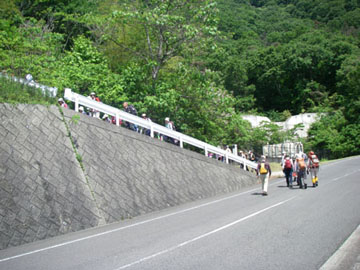 登山口
